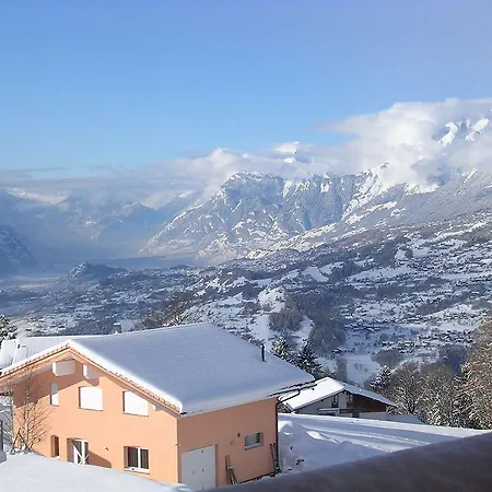 Des Alpes Dağ evi *